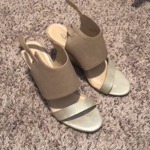 Chinese Laundry wedges